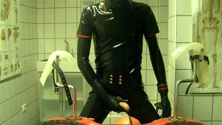 Gummigeko the Bizarre Rubber Slut - Clinic Cum Gummigeko the Bizarre Rubber Slut - Clinic Cum