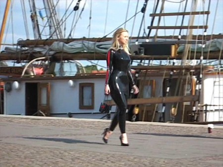 Public Fetish Girls - Beautiful Tourist Part 2 Public Fetish Girls - Beautiful Tourist Part 2