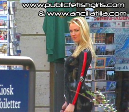 Public Fetish Girls - Beautiful Tourist Part 1