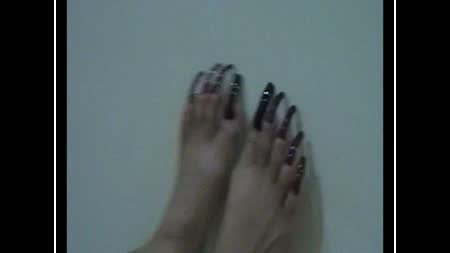 Goddess Cath - Long Sexy Fingernail & Toenails - Sexy Blackred Claws Showing