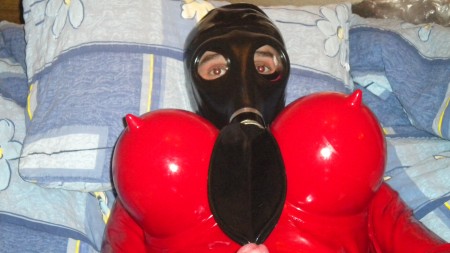 Fetish Transvestite In Female Gasmaskoutfit Part 1 - Milking the horni dick