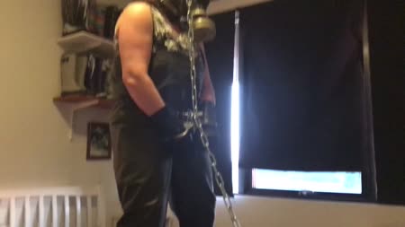 Rubber Orgasme - I was told to put on my waders and my gasmask.

Then i was locked to the chains in the bedroom whit the order to Come! If i dident i would stay locked until i did!